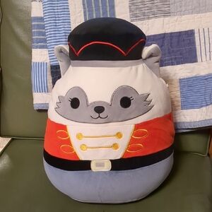 Gracelynn the Fox Holiday 2023 Squishmallow, dressed in a Nutcracker Outfit